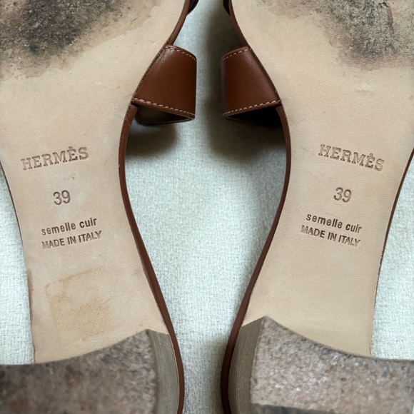 HERMES Oasis Sandal - Picture 12 of 15